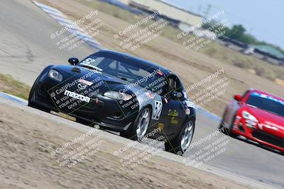 media/Apr-30-2022-CalClub SCCA (Sat) [[98b58ad398]]/Group 2/Race (Grapevine)/